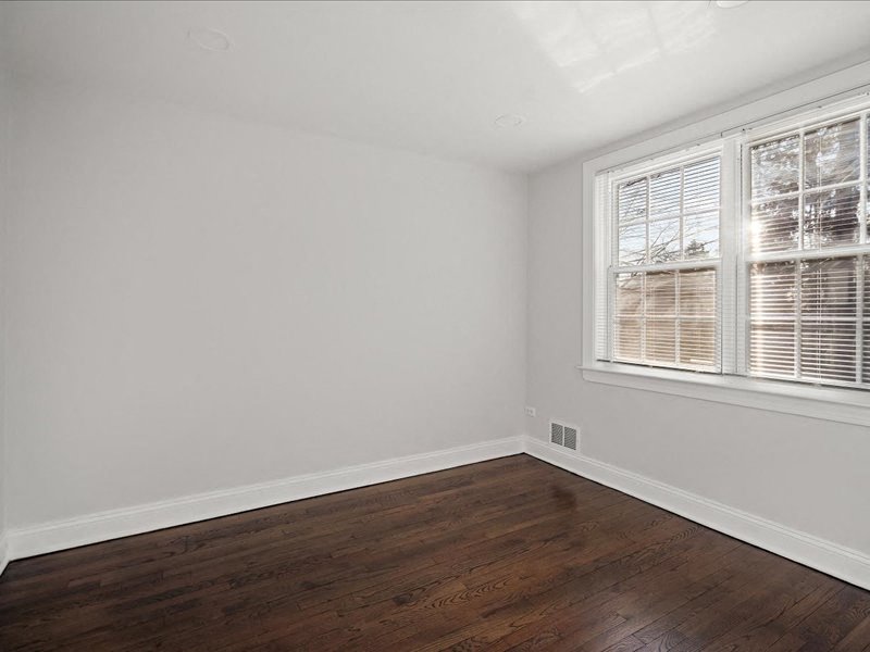 Gallery Photo 11